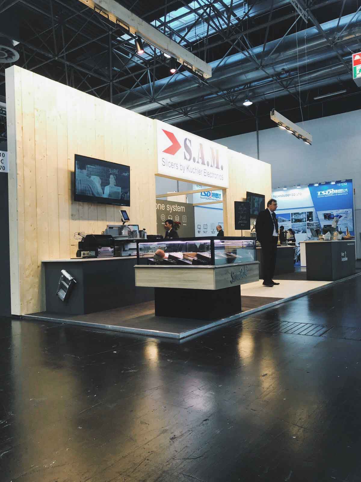 EUROCIS SAMKUCHLER MESSESTAND 11