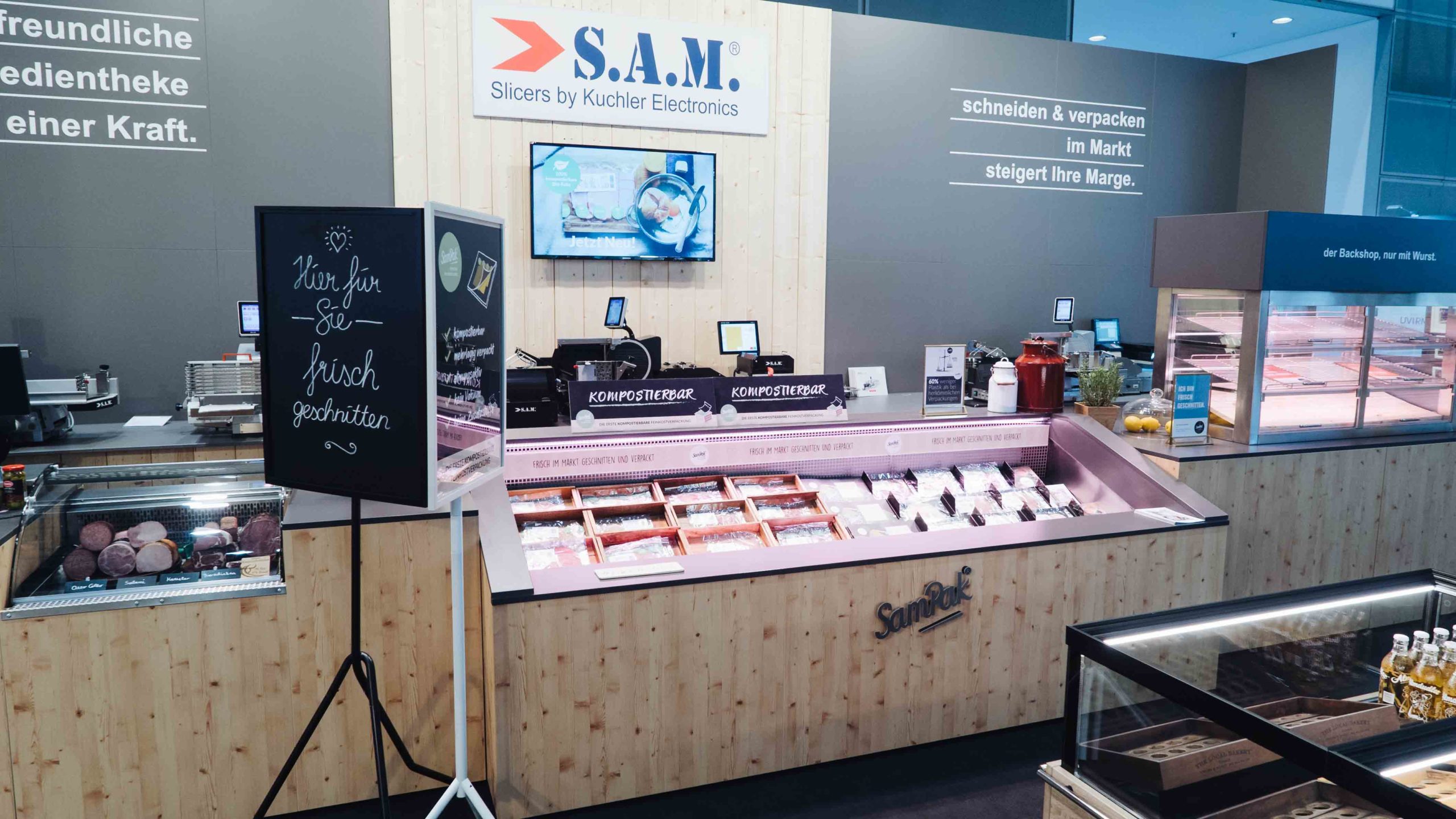 sam kuchler eurocis messestand sb theke, px3w black